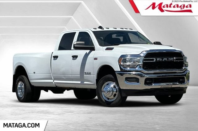 2020 RAM 3500 Tradesman in Other — front three-quarter view